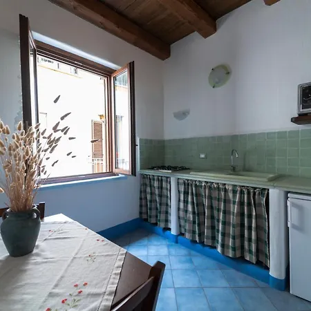 Solares Case Vacanze Isola di Ustica Exterior photo