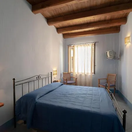 Solares Case Vacanze Isola di Ustica Exterior photo