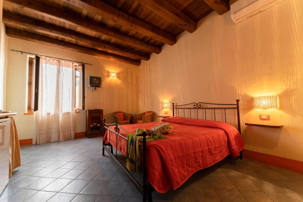Holiday home Solares Vacanze Isola di Ustica